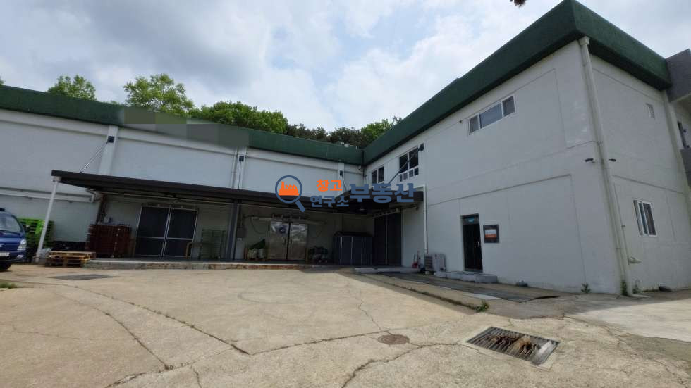 경기 파주시 맥금동 #484평 #공장임대 #총3층#고압전력280kw #하수직관 #층고12.8 #츄레라가능 #단독마당 월세 매물번호 17317 사진 1