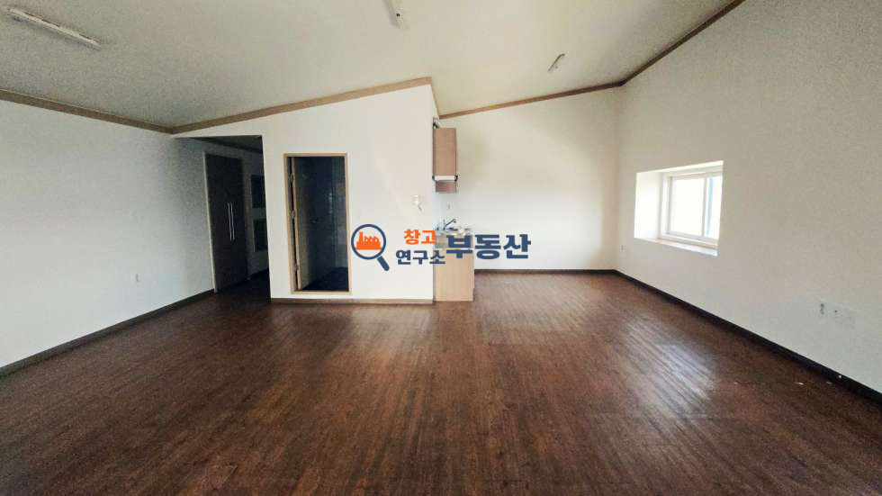 경기 파주시 동패동 #107평 #2종제조 #2개동 #층고9.2 #40FT가능 #복층구조 #즉시입주 매매 매물번호 17309 사진 13