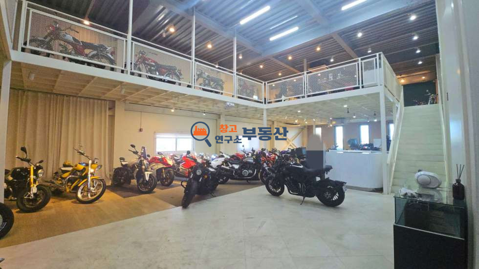 경기 고양덕양구 내곡동 #318평 #3층통임대 #사옥추천 #4차선대로변 #광고효과 #창고형매장 #대형차가능 월세 매물번호 17305 사진 8