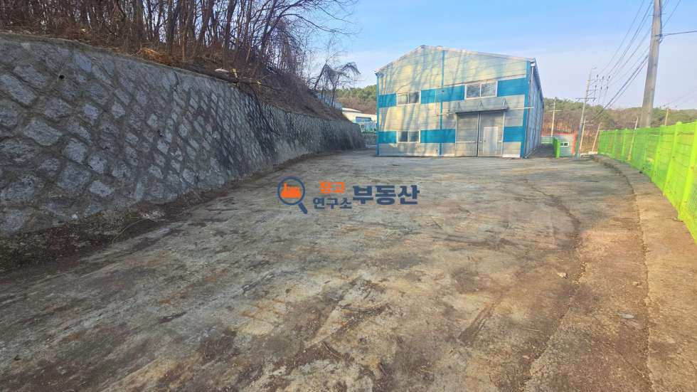 경기 파주시 문산읍 내포리 #151평 #공장 #층고7.7 #단독마당 #도로변 #40ft가능 월세 매물번호 17226 사진 6