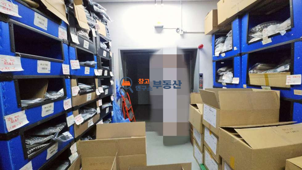 경기 고양일산서구 가좌동 #230평 #공장 #지하1층전부 #화물엘베 #대형마당 #가좌IC5분 #물류가능 월세 매물번호 17221 사진 3