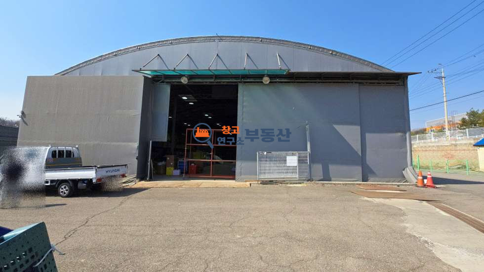 경기 파주시 탄현면 오금리 #공장매매 #대1258평 #연238평 #생산관리 #식품공장 #공장4동 #가설건축물 #대형마당 #자유로근접 #평당207 매매 매물번호 17158 사진 11