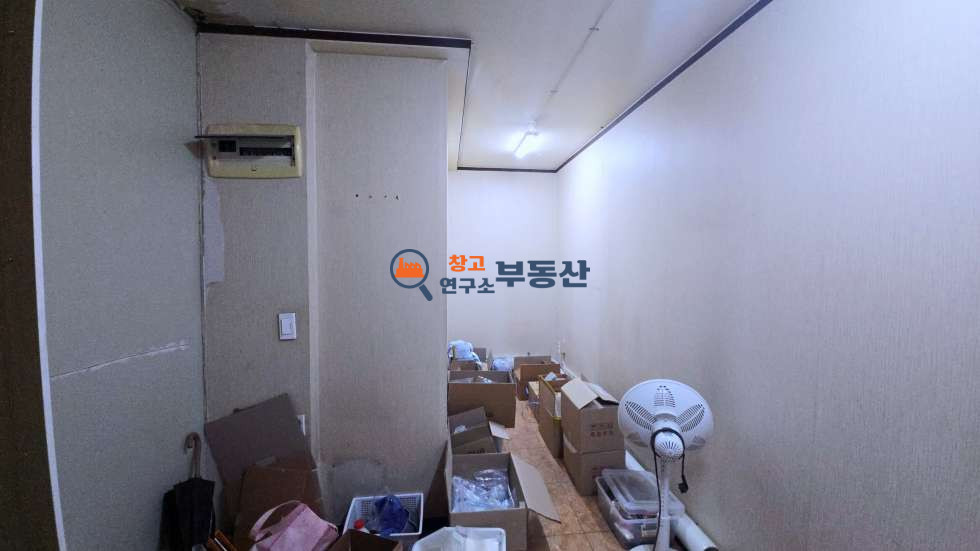 경기 파주시 송촌동 #180평 #창고시설 #3개동 #단독마당 #층고8m #40ft가능 #송촌IC #즉시입주 월세 매물번호 17101 사진 10