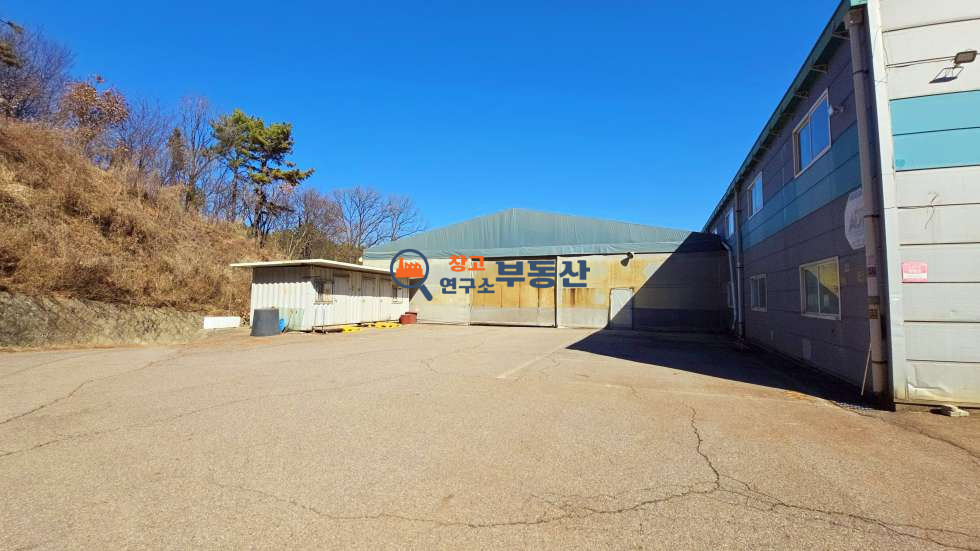 경기 파주시 야동동 #대2237평 #연408평 #공장3동 #계획관리 #월롱IC인근 #층고7 #전기350 #40ft가능 #급매 매매 매물번호 17045 사진 12