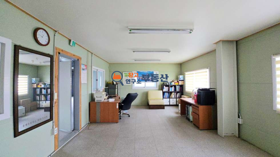 경기 고양일산서구 가좌동 #172평 #2종근생 #가좌동 #제조공장 #대형차가능 #전기30kw #화물리프트 #즉시입주 월세 매물번호 16977 사진 12