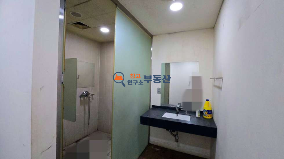 경기 파주시 신촌동 #313평 #인쇄공장임대 #출판단지 #자유로인접 #화물EV #고전력 #즉시입주 #주차다수 월세 매물번호 16970 사진 2
