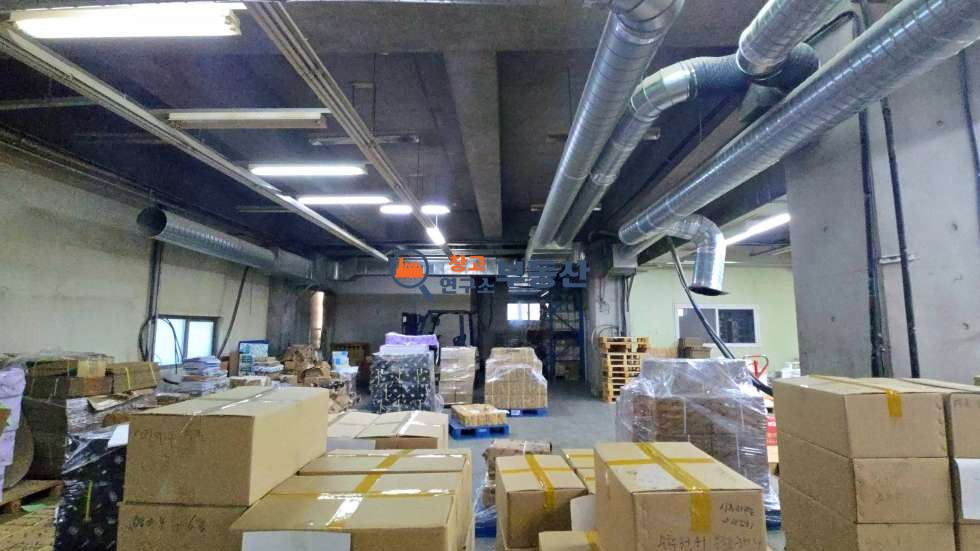 경기 파주시 문발동 #111평 #공장 #1층전체 #도심접#40ft #즉시입주 #인쇄업추천 #내부사무실 #자유로5분 월세 매물번호 16957 사진 2