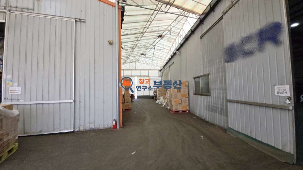 경기 고양일산서구 덕이동 #60평 #창고시설 #즉시입주 #마당가설천막#층고높 월세 매물번호 15545 사진 4