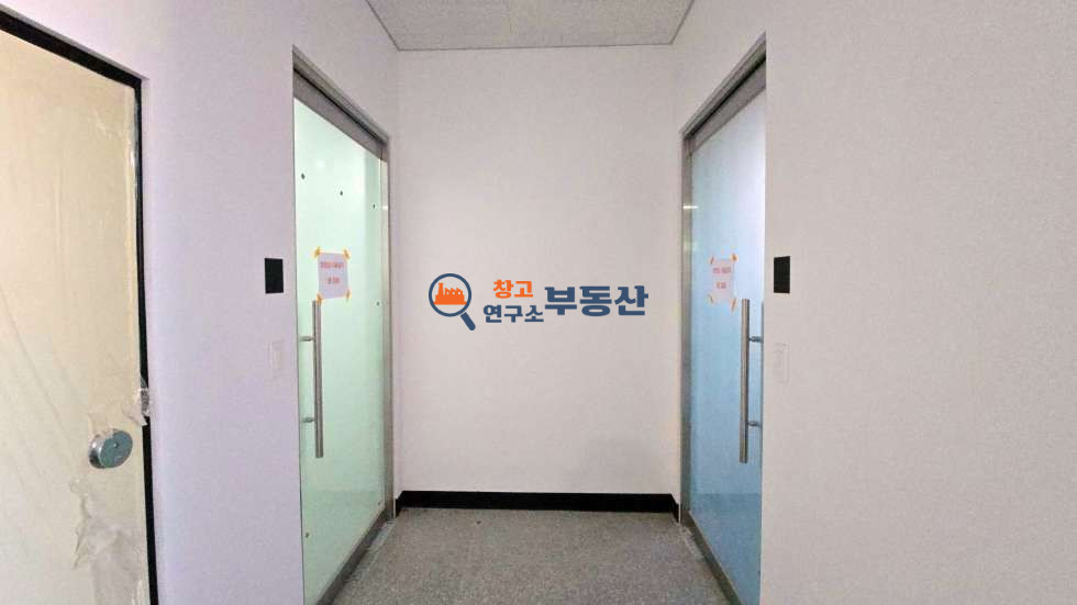경기 파주시 신촌동 #395평 #판매시설 #3층중 2층전체 #신축#즉시입주 #대형차진입 #상업시설추천 #노출굿 월세 매물번호 16916 사진 11