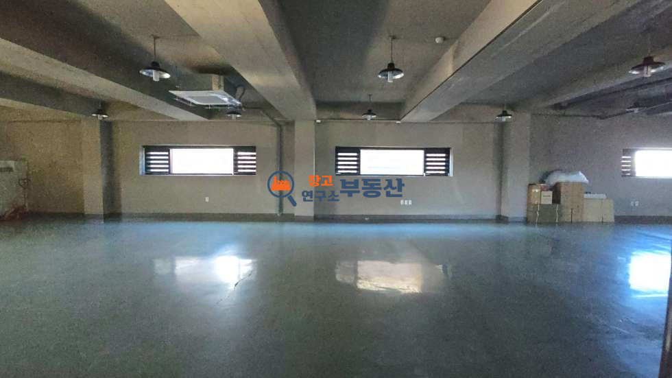 경기 고양일산동구 장항동 #연299평 #2종근생 #총4개층#70평+88평+90평+50평#40ft가능 #준신축 #즉시입주 #상업시설 #사옥추천 월세 매물번호 16864 사진 5