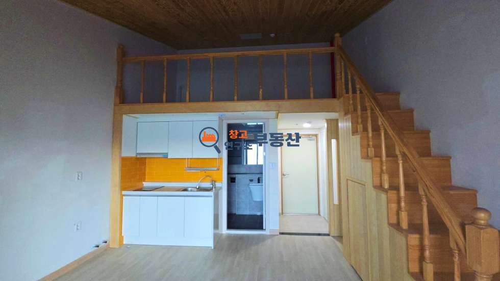 경기 파주시 동패동 #7평 #3층#원룸#신축 #즉시입주 #대형주차장 #내부복층 #엘리베이터有 #베란다 #풀옵션 월세 매물번호 16833 사진 8