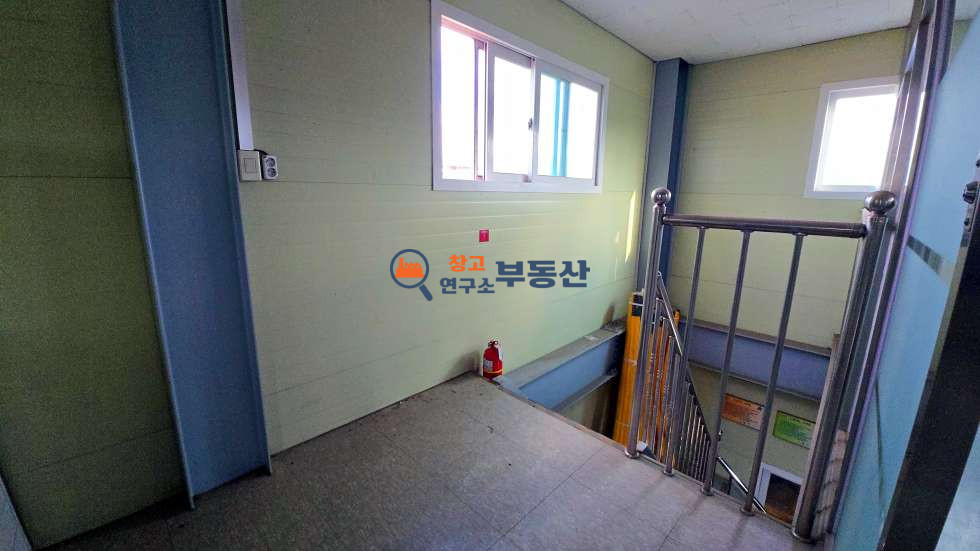 경기 고양덕양구 현천동 #89평 #2층전체 #2종근생 #서울인접 #즉시입주 #노출굿 #사무실추천 월세 매물번호 16805 사진 7