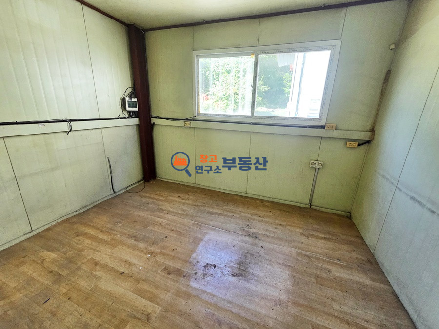 경기 고양일산동구 성석동 #60평 #내부사무실 #즉시입주 #도로인접 #저렴한임대료 월세 매물번호 17570 사진 8