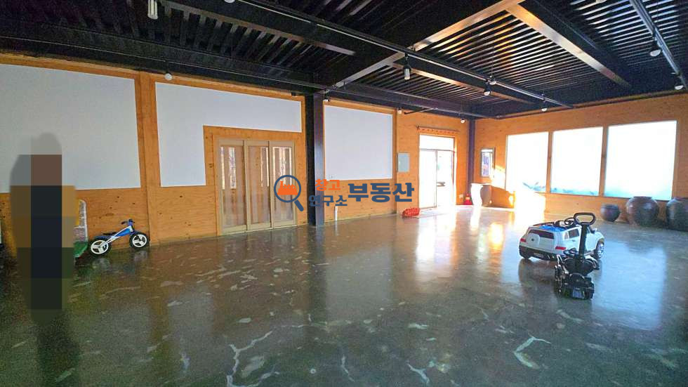 경기 파주시 검산동 #30평 #2종제조 #2차선도로변 #층고4 #대형차진입 #즉시입주 월세 매물번호 16749 사진 2