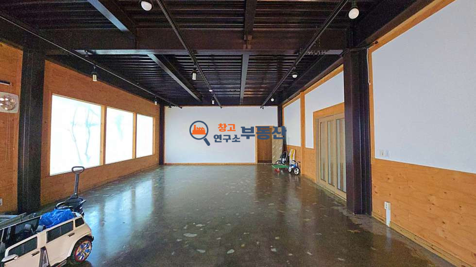 경기 파주시 검산동 #30평 #2종제조 #2차선도로변 #층고4 #대형차진입 #즉시입주 월세 매물번호 16749 사진 4