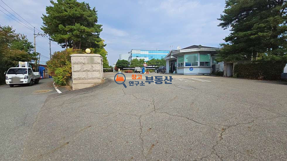 경기 파주시 월롱면 영태리 #공장매매 #대7017평 #연2904평 #사옥형공장 #계획관리 #40FT#전기2500kw #단독마당 #월롱IC3분 #평당427 매매 매물번호 16549 사진 25