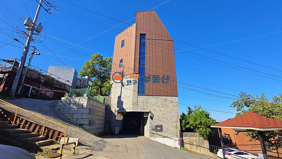 경기 고양덕양구 행주외동 #148평 #2종근생 #즉시입주 #필로티주차장 #하수직관 #루프탑카페 #권리금없음 #한강뷰 #교통최상 월세 매물번호 16533 사진 3