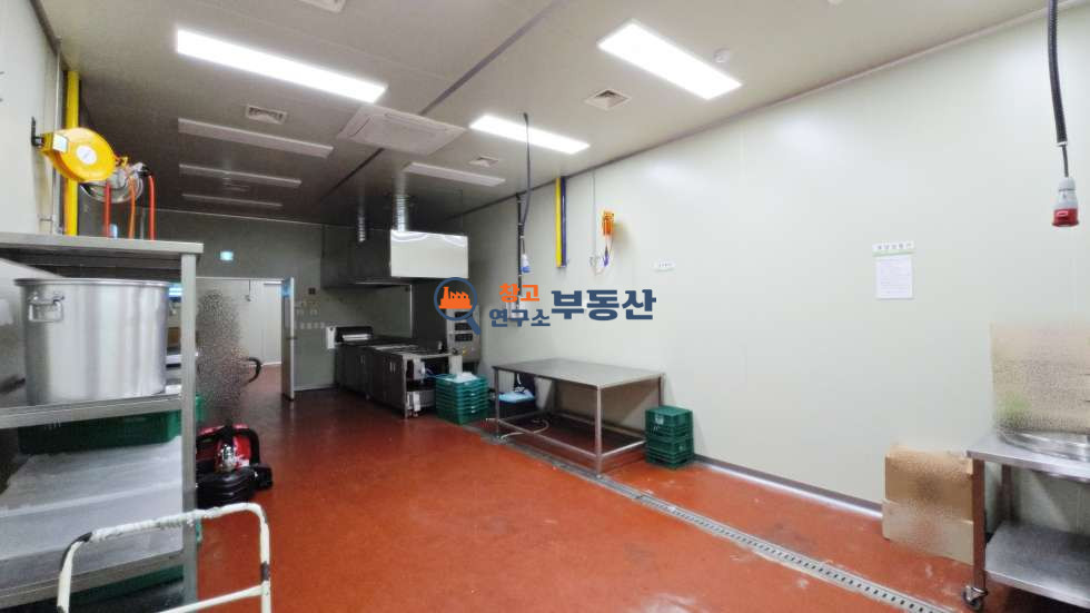 경기 고양일산서구 덕이동 #식품공장매매 #대지397평 #연214평 (107평씩 총2층)#계획관리 #평당1,189#하수직관 #해썹시설 #화물EV 매매 매물번호 15551 사진 9