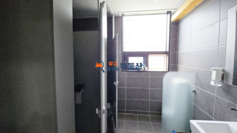 경기 고양일산서구 덕이동 #식품공장매매 #대지397평 #연214평 (107평씩 총2층)#계획관리 #평당1,189#하수직관 #해썹시설 #화물EV 매매 매물번호 15551 사진 20