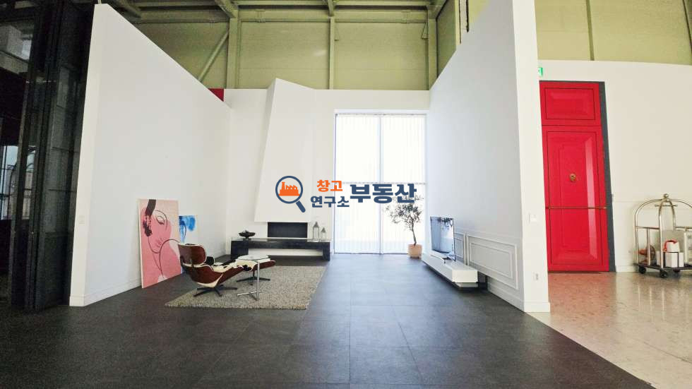 경기 파주시 오도동 420평 #공장# 총3층(203+185+32)#민원無 #준신축 #내부사무실 #즉시입주 #문발ic7분 #사옥 스튜디오 추천 월세 매물번호 16354 사진 14