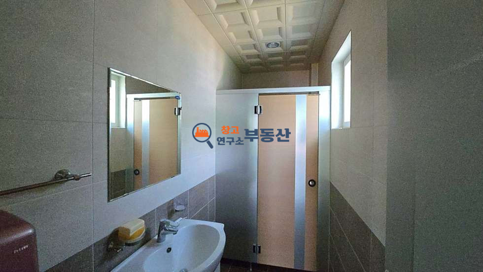 경기 파주시 탄현면 대동리 #공장매매 #대429평 #연175평 #대형단독마당 #즉시입주 #계획관리 #태양광설치완 #평당349 매매 매물번호 16342 사진 8