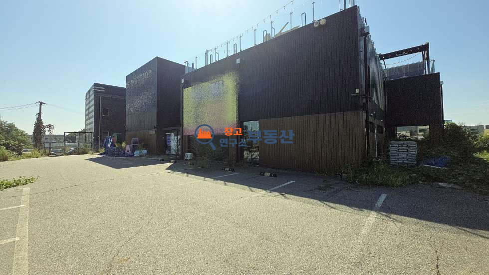 경기 파주시 문발동 #2종근생매매 #대878평 #건160평 #광고효과#대로변 #최상입지 #즉시입주 #상업시설추천 #평당1253 매매 매물번호 16325 사진 3