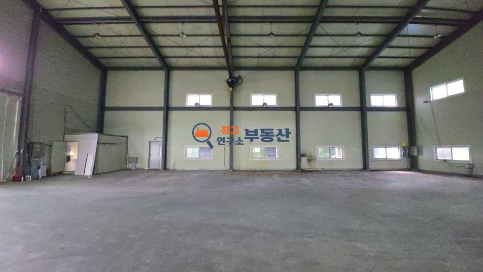 경기 파주시 월롱면 덕은리 #공장급매 #대지604평 #연238평(121+118) #계획관리 #대형마당#호이스트 #즉시입주 #평당250 매매 매물번호 16243 사진 3