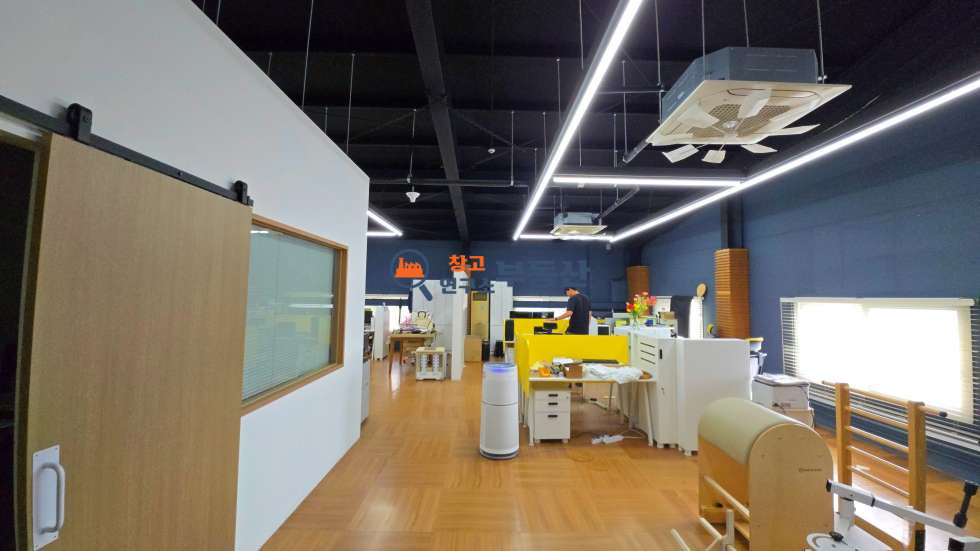 경기 파주시 월롱면 덕은리 #공장급매 #대지850평 #연402평 #40ft #계획관리 #대형단독마당#개발호재 #전기99kw#가설천막 #평당294 매매 매물번호 16242 사진 9