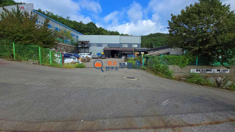 경기 파주시 월롱면 덕은리 #공장급매 #대지850평 #연402평 #40ft #계획관리 #대형단독마당#개발호재 #전기99kw#가설천막 #평당294 매매 매물번호 16242 사진 19