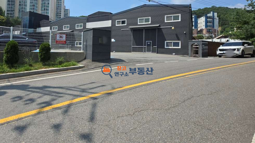 경기 파주시 야동동 #70평 #2종제조 #렉시설 #즉시입주 #2차선접#간단제조가능 #층고높#40ft가능 #도로입지최상 월세 매물번호 16233 사진 1