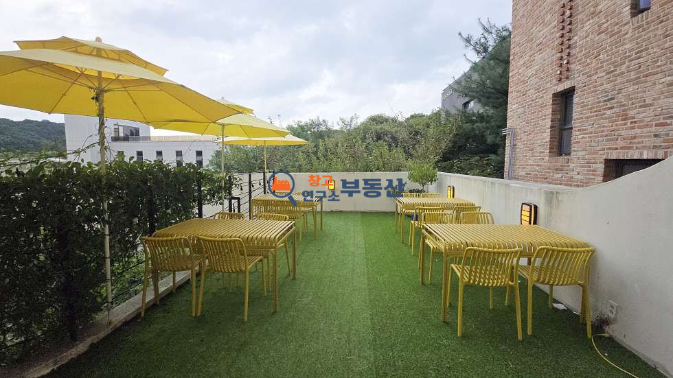 경기 파주시 탄현면 법흥리 #71평 #헤이리카페 #관광단지내 #고급인테리어 #즉시입주 #권리금협의 #자유로5분 월세 매물번호 16232 사진 9