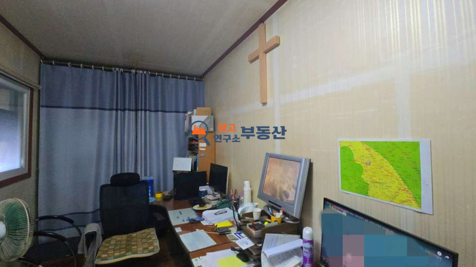 경기 고양덕양구 행주내동 #113평#1종근생 #호이스트#내부사무실 및 화장실 #즉시입주 #대형차가능 #자유로인접 월세 매물번호 16164 사진 10