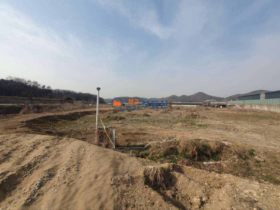경기 파주시 광탄면 창만리 #869평#허가득#공장창고부지#계획관리&산업존#분할가능# 매매 매물번호 15347 사진 3