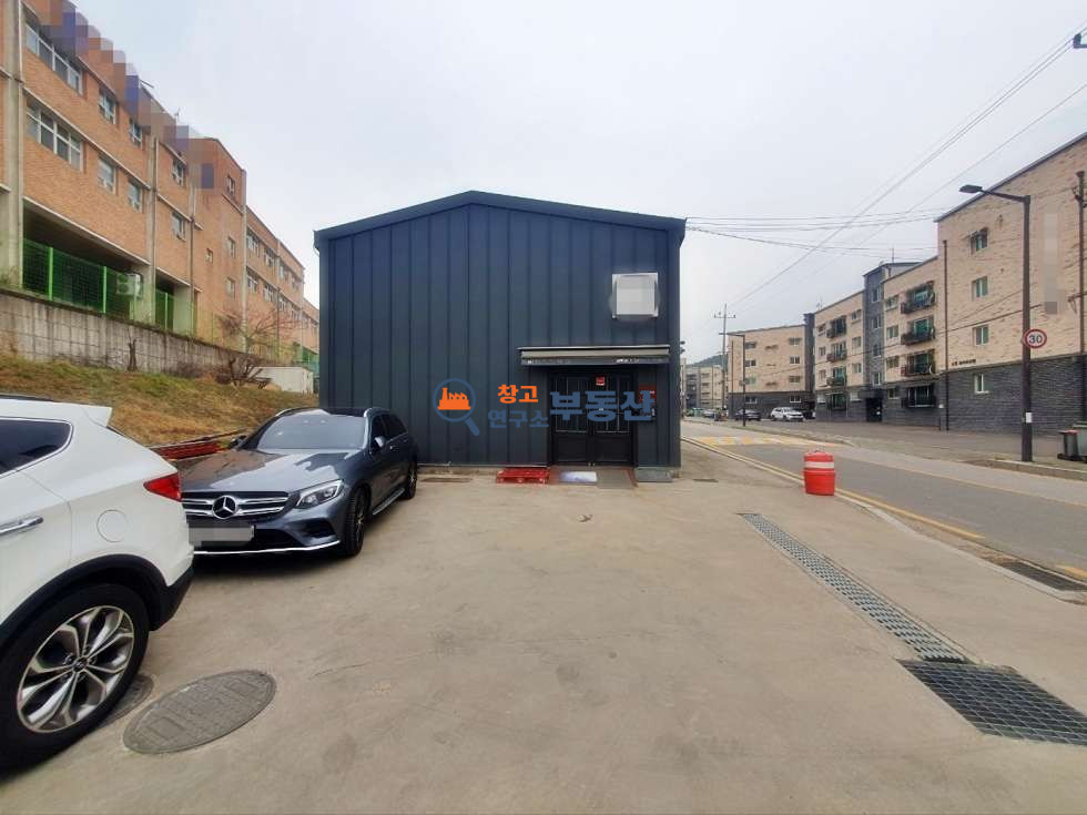 경기 고양일산동구 성석동 #113평#2동43평#2종사무소#단독마당#소형매장창고추천#임차중#일산창고매매# 매매 매물번호 15409 사진 6