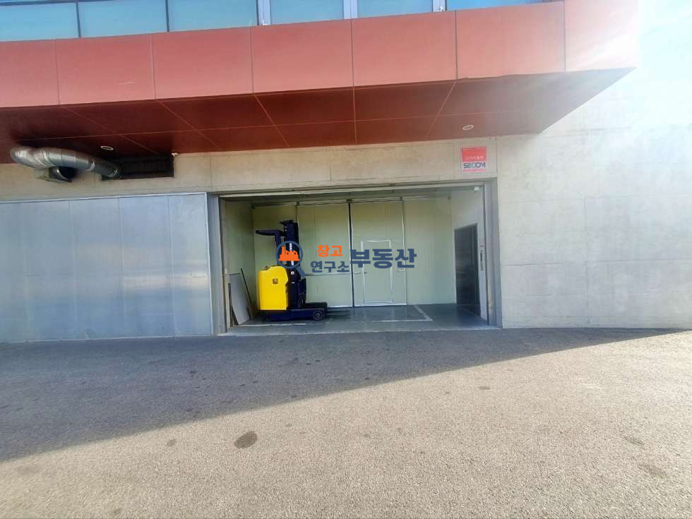 경기 파주시 신촌동 #대지310평#공장#연면적565평#4층 통건물 매매#화물엘베#가설천막#파주공장매매# 매매 매물번호 15380 사진 8