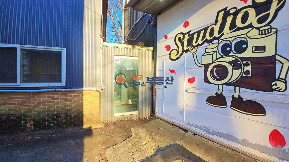 경기 파주시 신촌동 #105평 #총2층(52평+52평) #창고시설 #스튜디오시설완비#즉시입주 #권리금협의 월세 매물번호 16828 사진 14