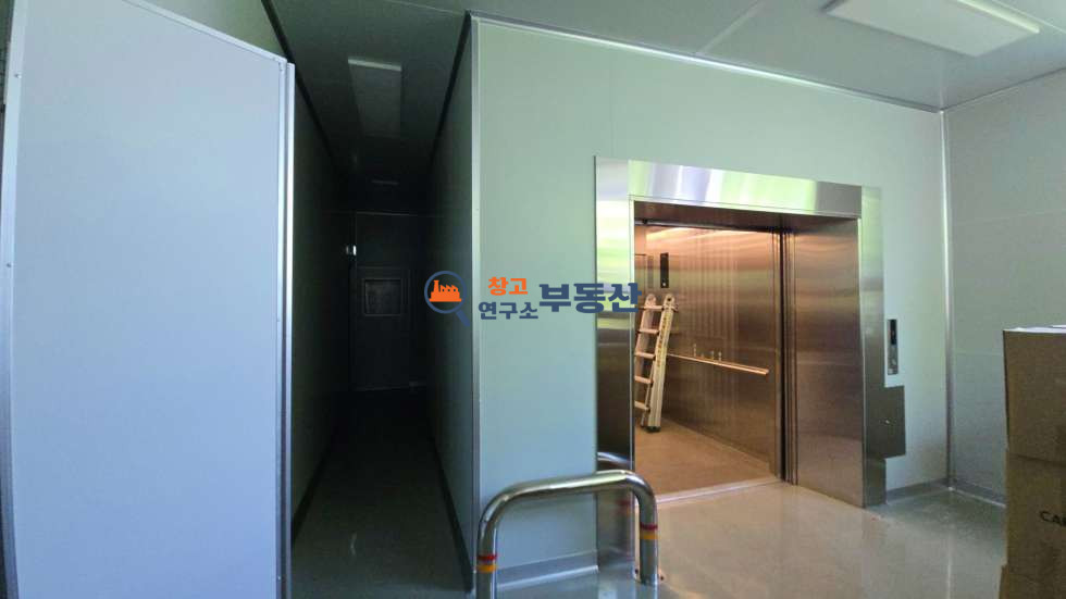 경기 파주시 탄현면 낙하리 #291평 #1층146평+2층146평 #식품공장 #40ft #대형마당 #준신축#사옥형공장 #해썹시설완비 #민원無 #냉난방시설완비 #즉시입주 월세 매물번호 16048 사진 17