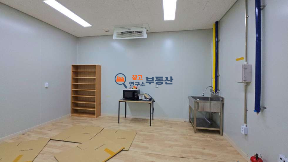 경기 파주시 탄현면 낙하리 #291평 #1층146평+2층146평 #식품공장 #40ft #대형마당 #준신축#사옥형공장 #해썹시설완비 #민원無 #냉난방시설완비 #즉시입주 월세 매물번호 16048 사진 27