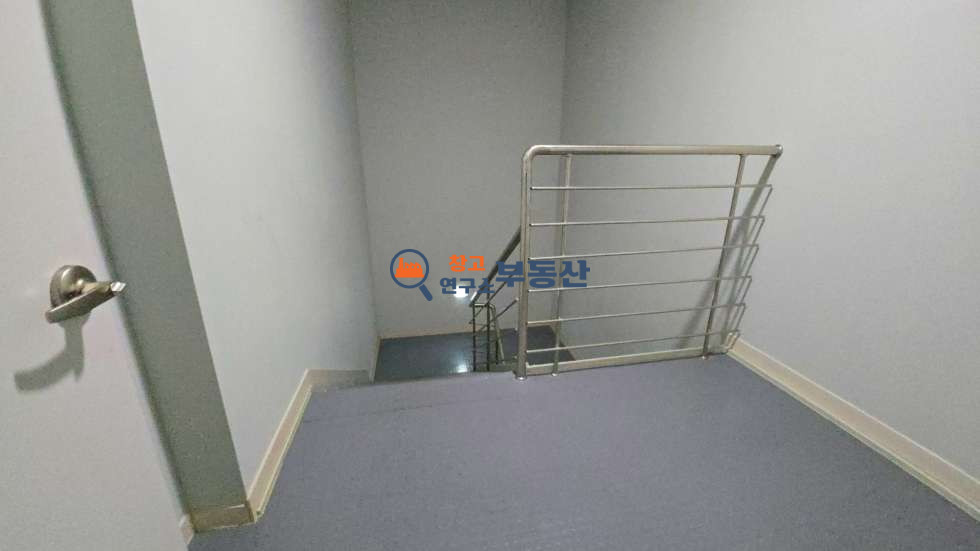 경기 파주시 탄현면 낙하리 #291평 #1층146평+2층146평 #식품공장 #40ft #대형마당 #준신축#사옥형공장 #해썹시설완비 #민원無 #냉난방시설완비 #즉시입주 월세 매물번호 16048 사진 28