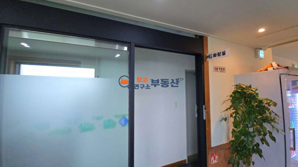 경기 파주시 하지석동 #105평 #대로변2층 #식당추천 #40ft #대형마당 #준신축#주방시설완비 #민원無 #냉난방시설완비 #즉시입주 월세 매물번호 16129 사진 7