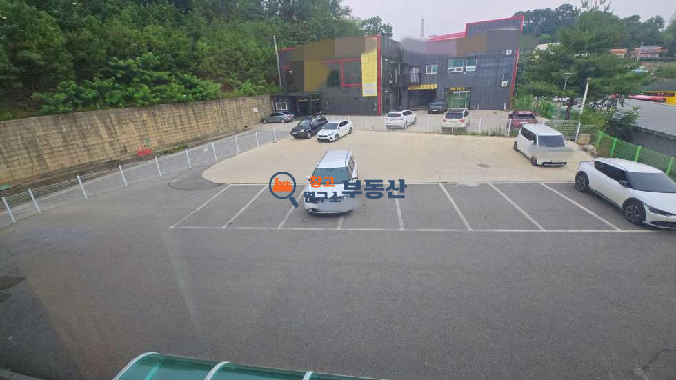 경기 파주시 하지석동 #105평 #대로변2층 #식당추천 #40ft #대형마당 #준신축#주방시설완비 #민원無 #냉난방시설완비 #즉시입주 월세 매물번호 16129 사진 12