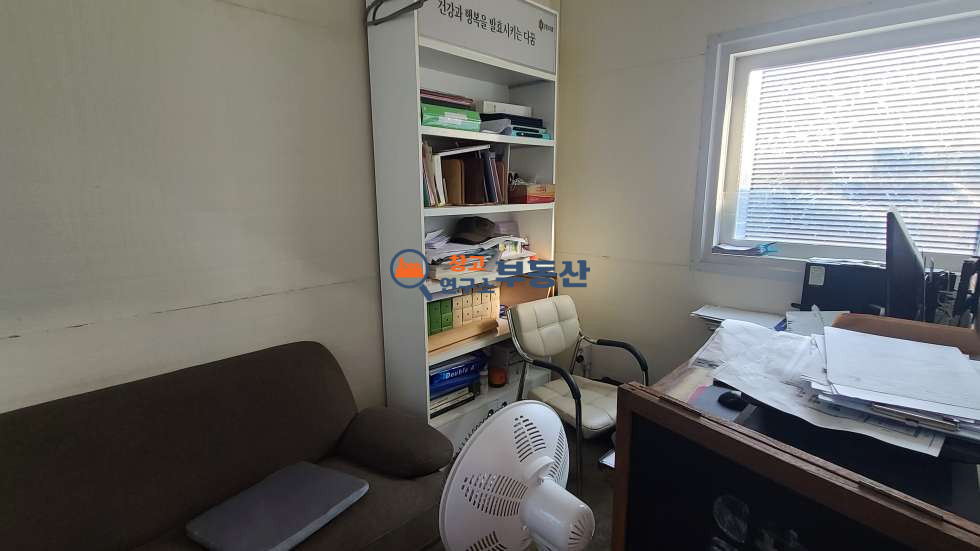 경기 고양일산서구 가좌동 #59평 #2종제조 #즉시입주 #두부공장 #국산식품공장 #송산IC인접 #내부사무실 #시설비협의 월세 매물번호 16106 사진 5