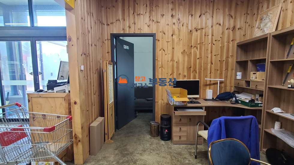 경기 고양일산서구 가좌동 #59평 #2종제조 #즉시입주 #두부공장 #국산식품공장 #송산IC인접 #내부사무실 #시설비협의 월세 매물번호 16106 사진 6