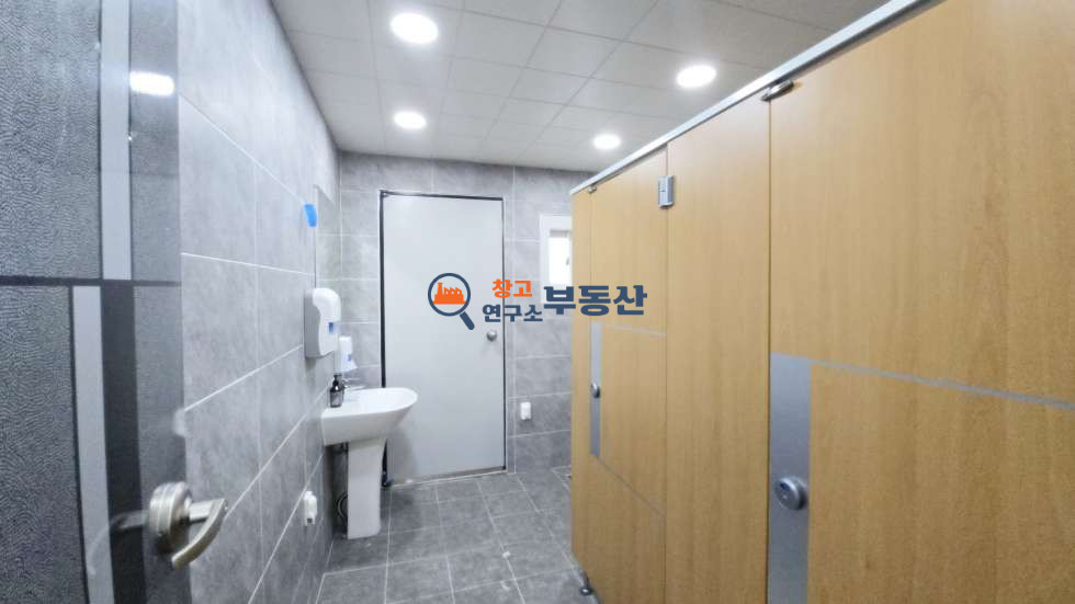 경기 파주시 아동동 #209평 #65+144평 #실내외 #체육시설 #풋살장 #대형마당 #40FT가능#시설비협의 #층고높 #도심접 #즉시입주 월세 매물번호 15944 사진 7