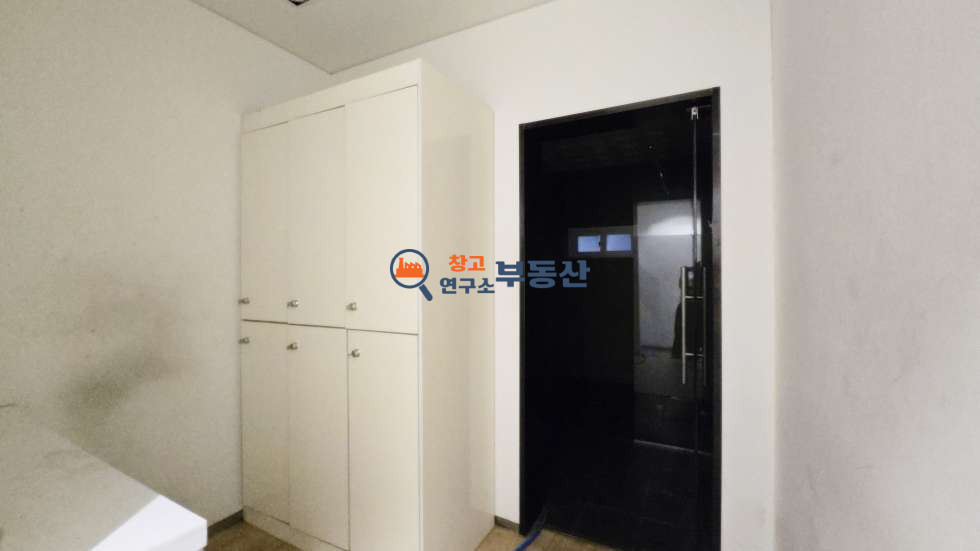 경기 고양일산서구 덕이동 #294평 #자동차관련시설#즉시입주 #자유로5분 #대로변 #대중교통 #무권리 월세 매물번호 15906 사진 9