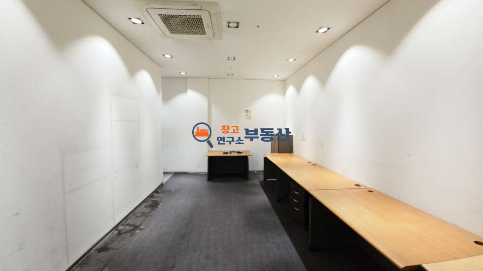 경기 고양일산서구 덕이동 #294평 #자동차관련시설#즉시입주 #자유로5분 #대로변 #대중교통 #무권리 월세 매물번호 15906 사진 10