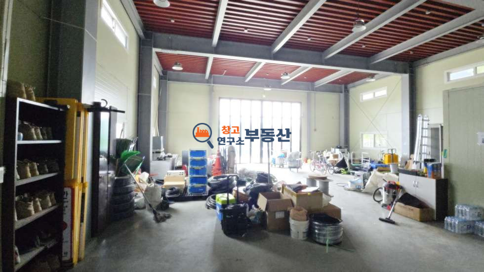 경기 고양덕양구 내곡동 #110평 #1종근생 #창고60+사무실50평 #즉시입주 #자유로3분 #야적장82평 포함 월세 매물번호 15902 사진 4