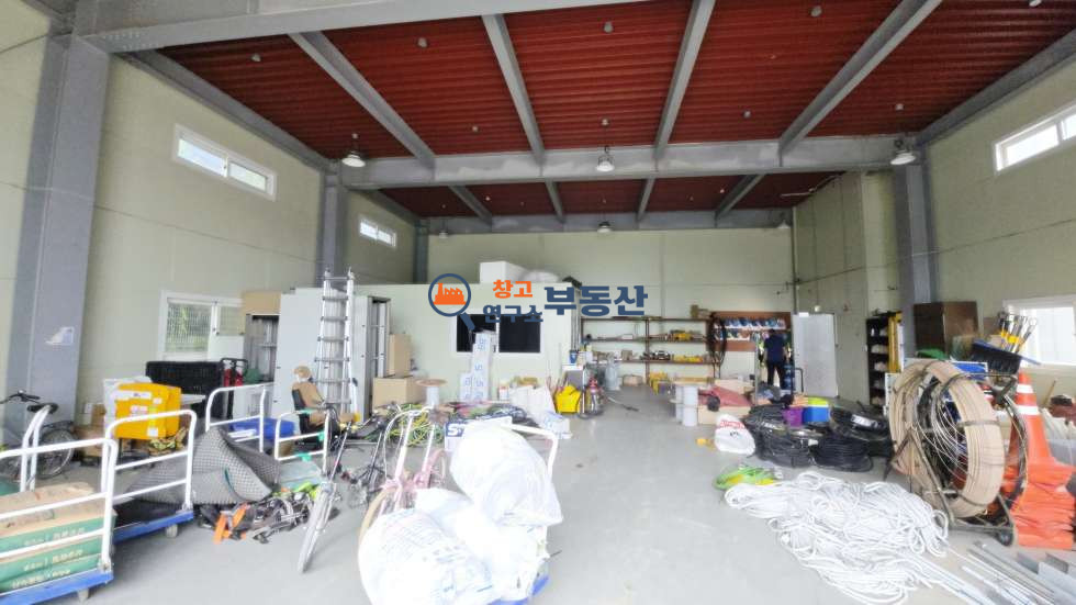 경기 고양덕양구 내곡동 #110평 #1종근생 #창고60+사무실50평 #즉시입주 #자유로3분 #야적장82평 포함 월세 매물번호 15902 사진 5