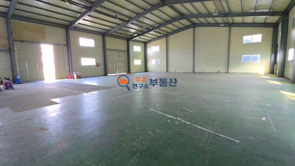 경기 고양일산서구 법곳동 #148평 #창고시설 #대형마당 #40FT가능#실내체육시설추천 #층고높 #자유로인접 월세 매물번호 15876 사진 4