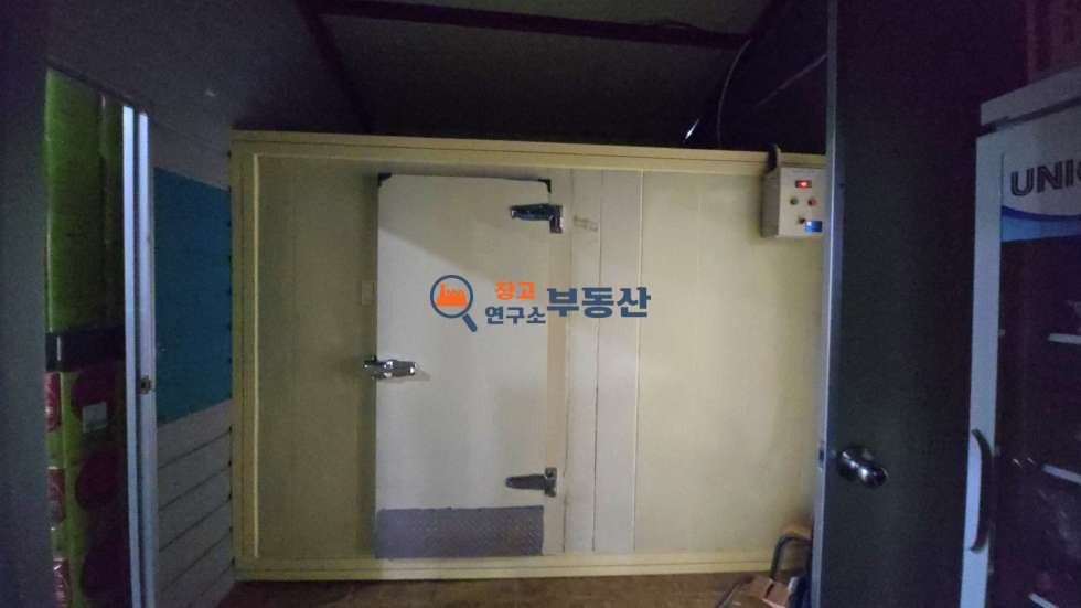 경기 고양일산동구 장항동 #공장매매 #대지699평 #2종제조89평 #즉시입주 #자유로인접#내부사무실 #농림지역 #식품공장#평당386 #개발호재 #투자추천 매매 매물번호 15869 사진 6